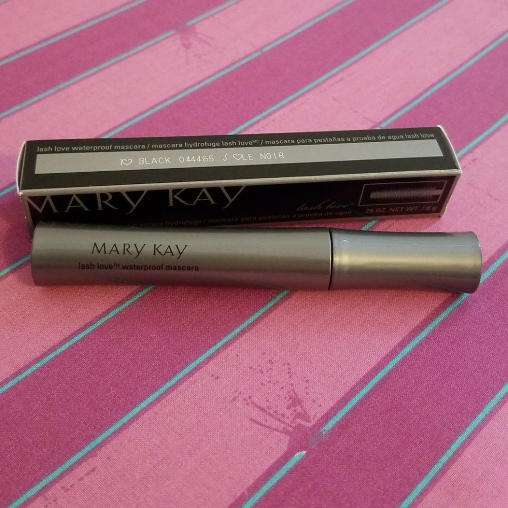 Mary Kay Lash Love Waterproof Mascara